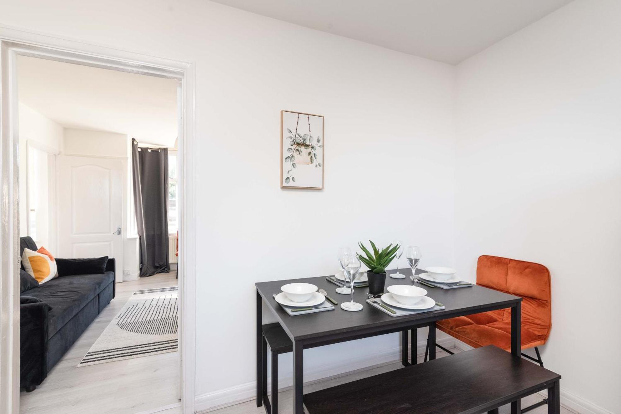 Ivy House - 3 Bedroom House - Contractor Holiday home Bristol