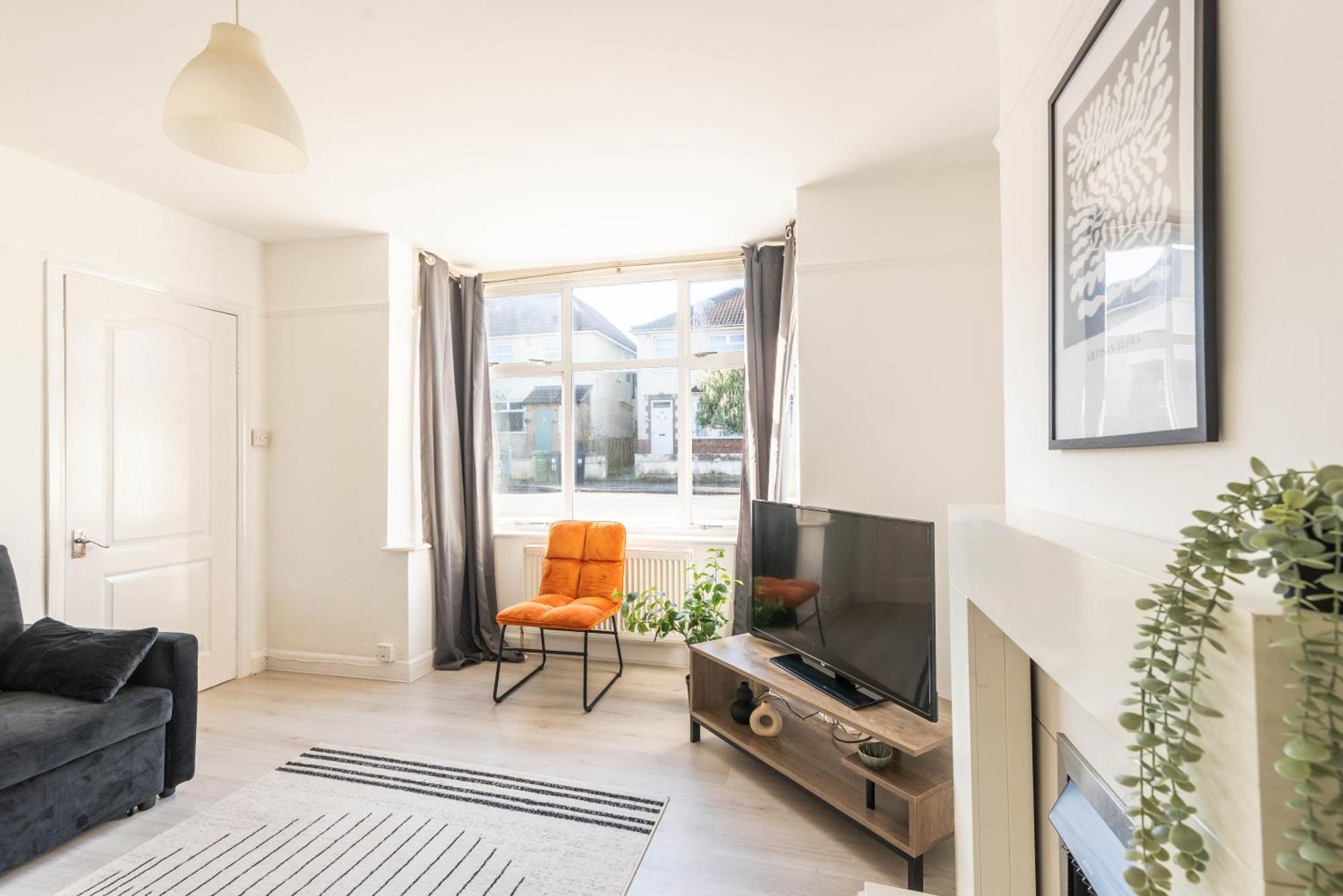 Ivy House - 3 Bedroom House - Contractor Holiday home Bristol