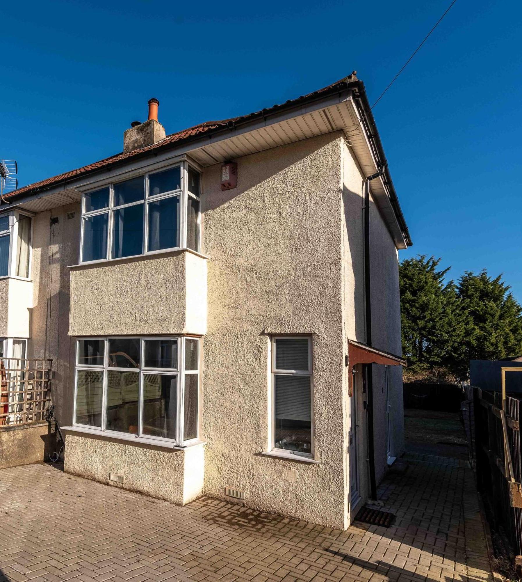 Ivy House - 3 Bedroom House - Contractor